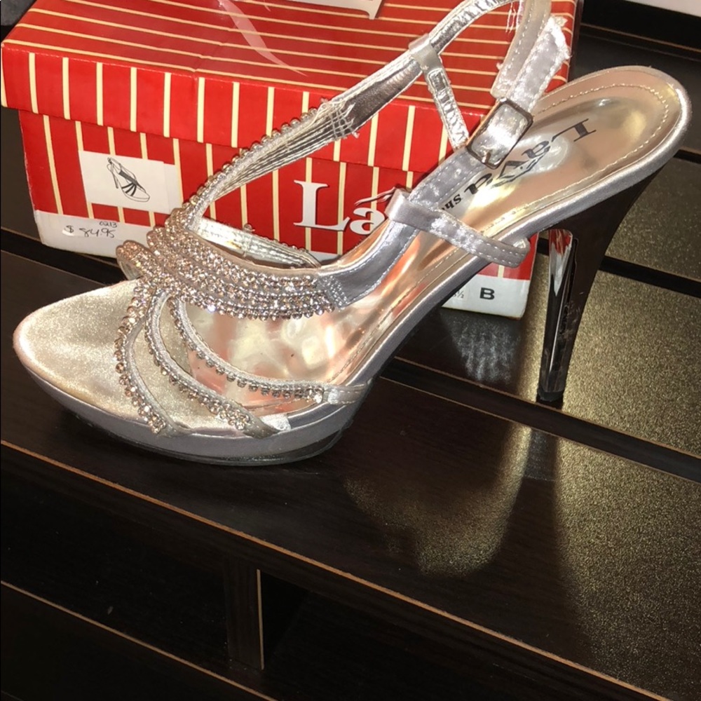 Lava brand formal heels